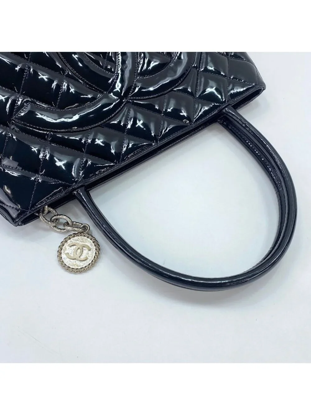 Chanel Tote Bag Reissue Black